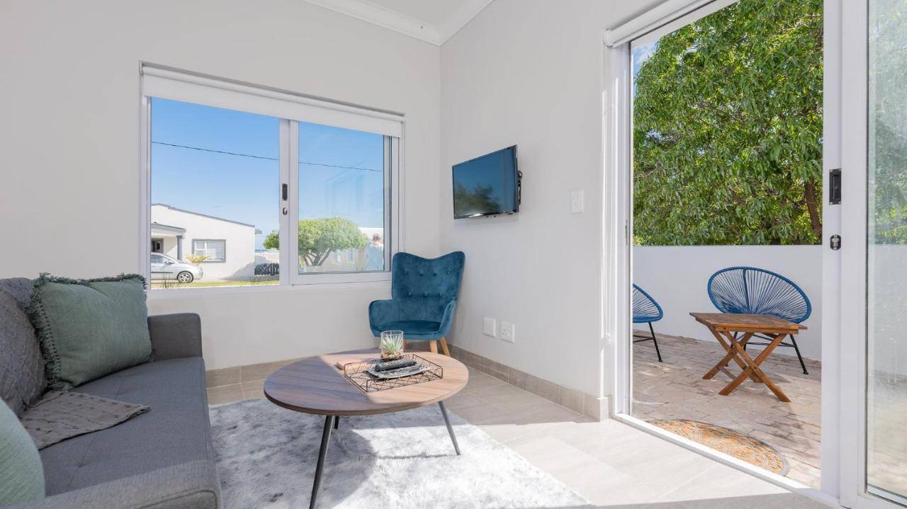 אגוליאש 34.4 Degrees South Studio Apartment מראה חיצוני תמונה